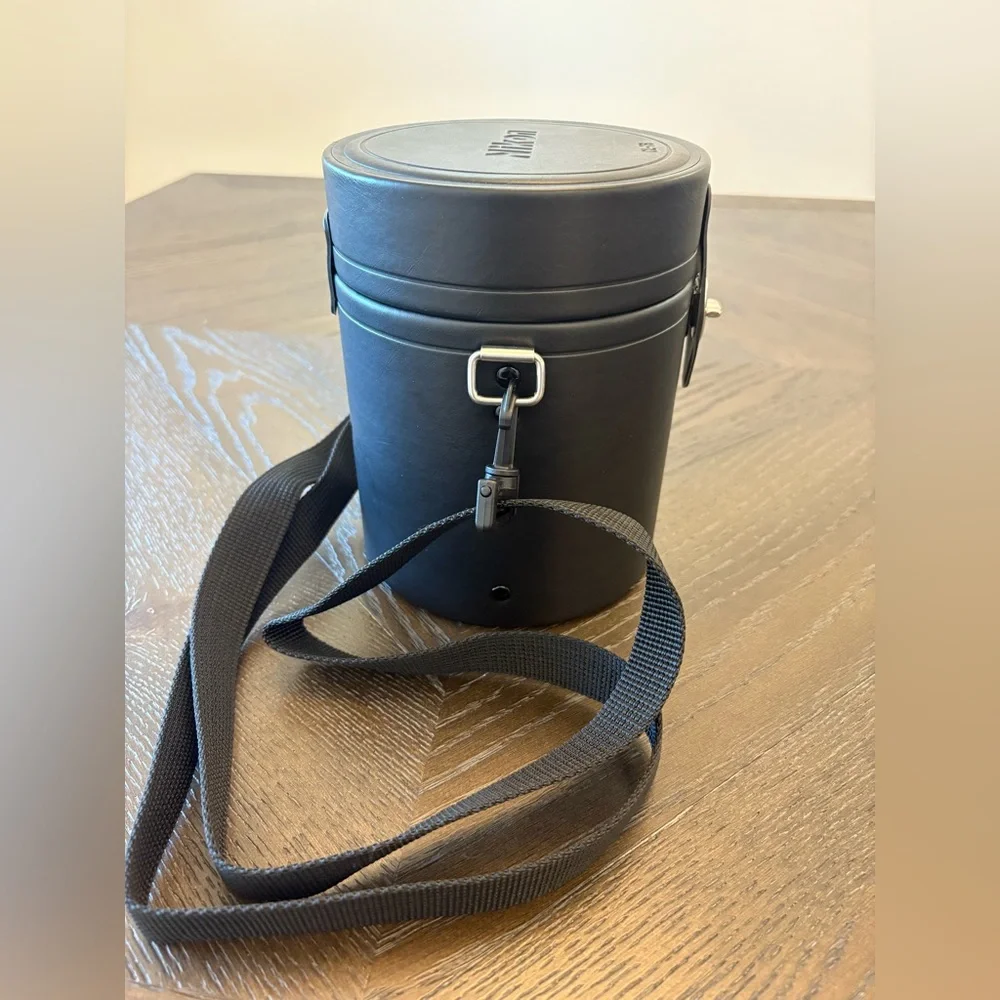 Nikon CL-76 Lens Hard Case for Nikon 17-35 / 2.8D Black Leather